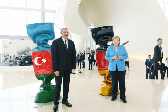 Азербайджан- Германия : визит канцлера Германии Ангелы Меркель