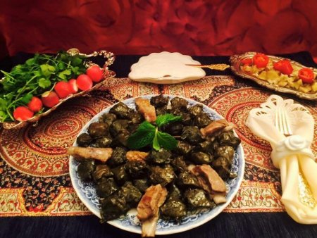 Азербайджан : аромат и вкус Востока.Путеводитель для гурмана