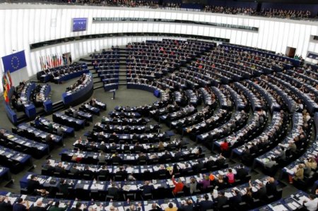Члены Европарламента советуют пересмотреть отношение к Азербайджану