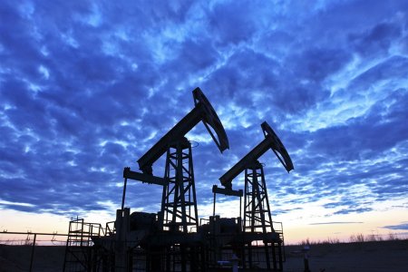  Аналитик не верит в грядущее соглашение о заморозке нефтедобычи