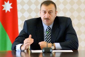 Президент Азербайджана: "В 2017-2018 гг ненефтяной сектор ждет ускоренное развитие"