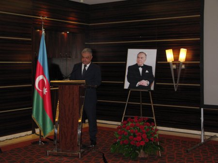 В Дубае прошло мероприятие, посвященное 93-й годовщине со дня рождения Гейдара Алиева