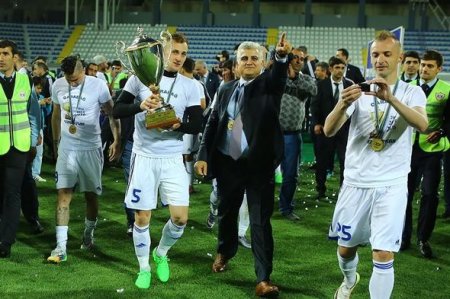 Карабах получил кубок чемпиона Азербайджана 