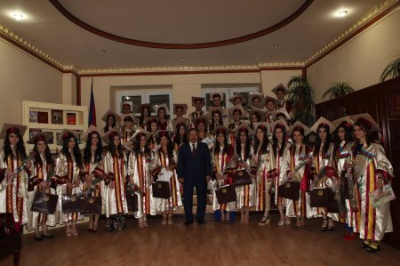 В Бакинском государственном университете (БГУ) проведен День выпускника.